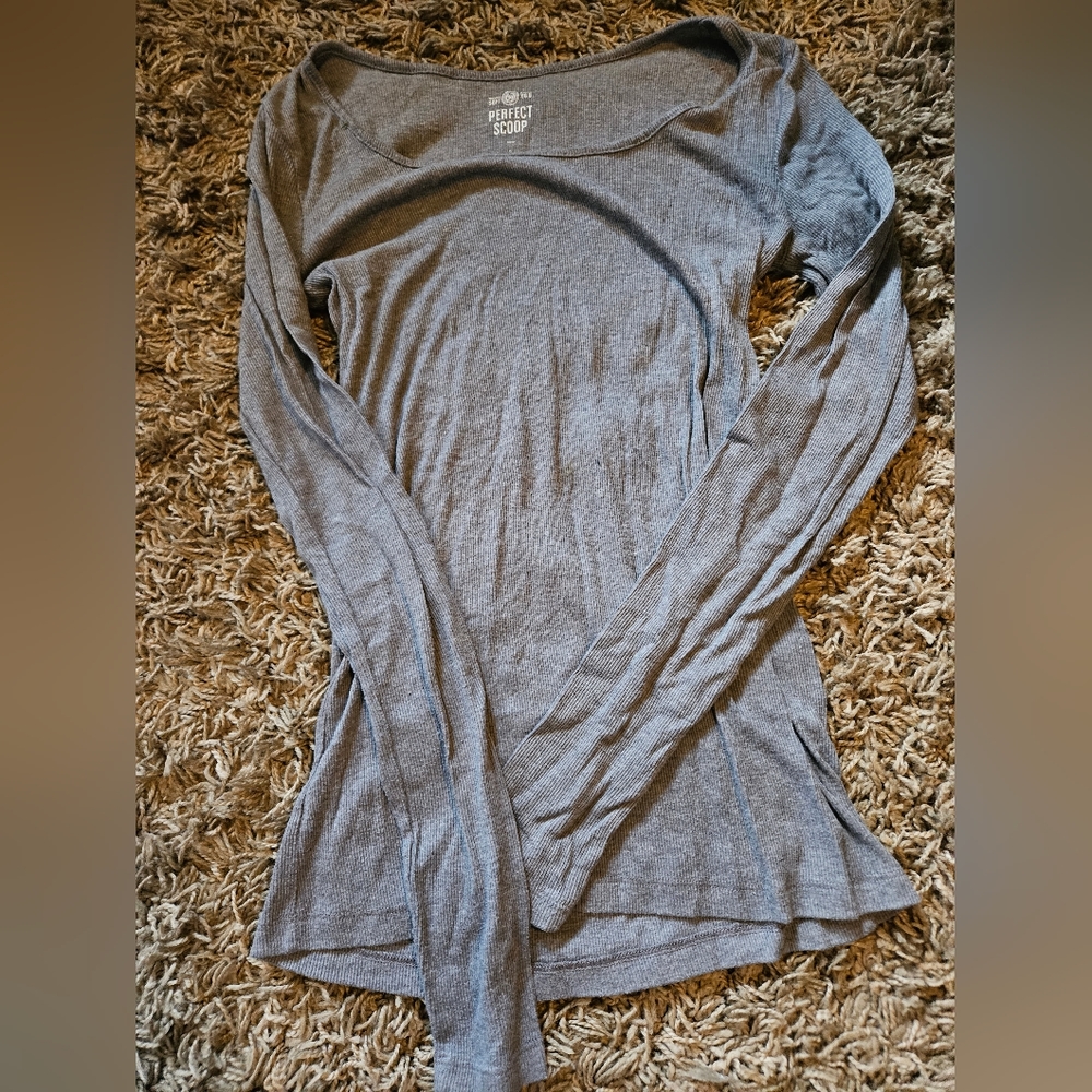 Women's long sleeve tee